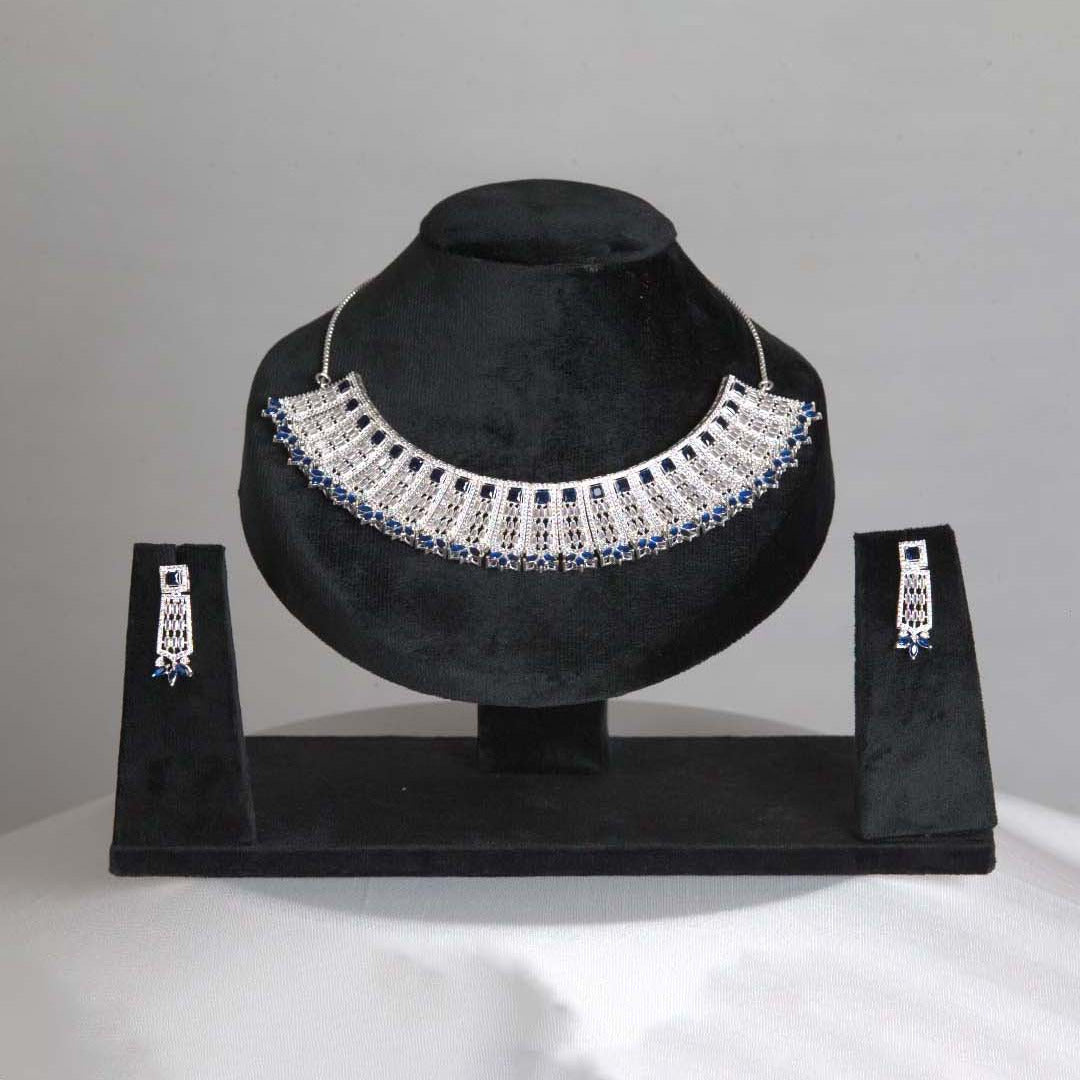 Heavenly Adornments Moonlight Necklace Set