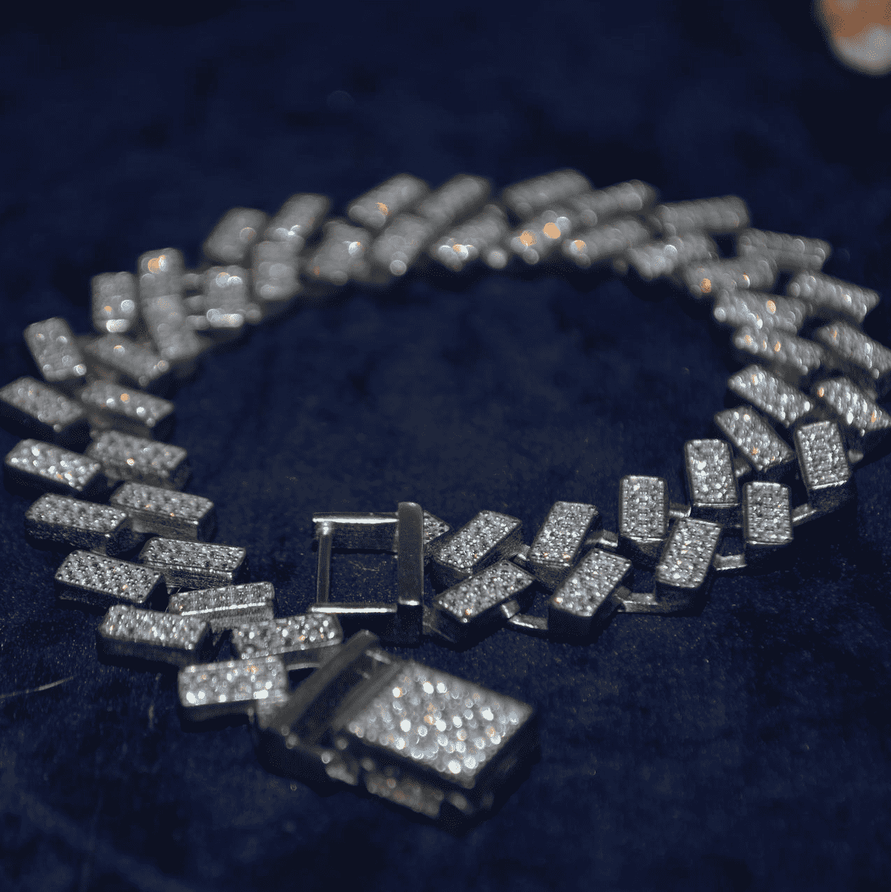 GENTS CUBEN BRACELET