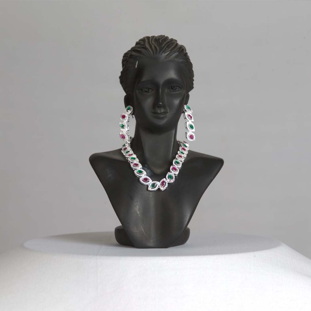 Opulent Aura: Diamond Necklace Set in Silver